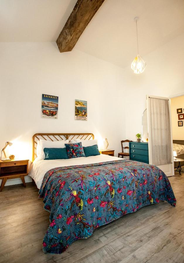 La Calade Bed and Breakfast Montouliers Exteriör bild