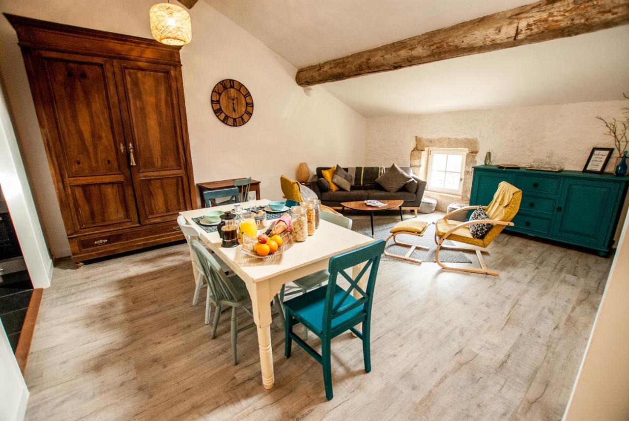 La Calade Bed and Breakfast Montouliers Exteriör bild